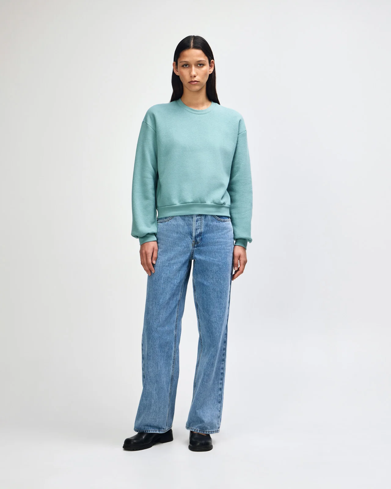 Women’s Cropped Crewneck Sweatshirt - Image 7