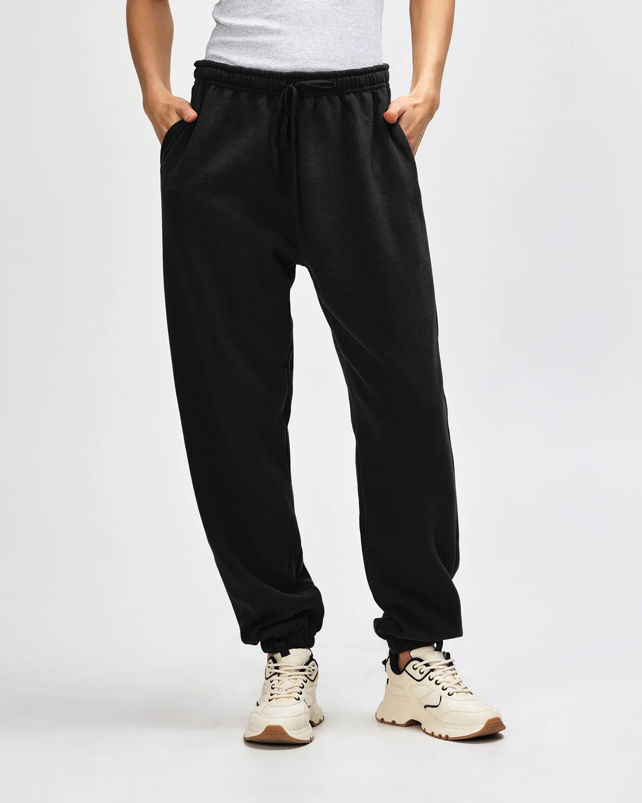 Women's Crop Sweatshirt Tracksuit - Black - Image 7